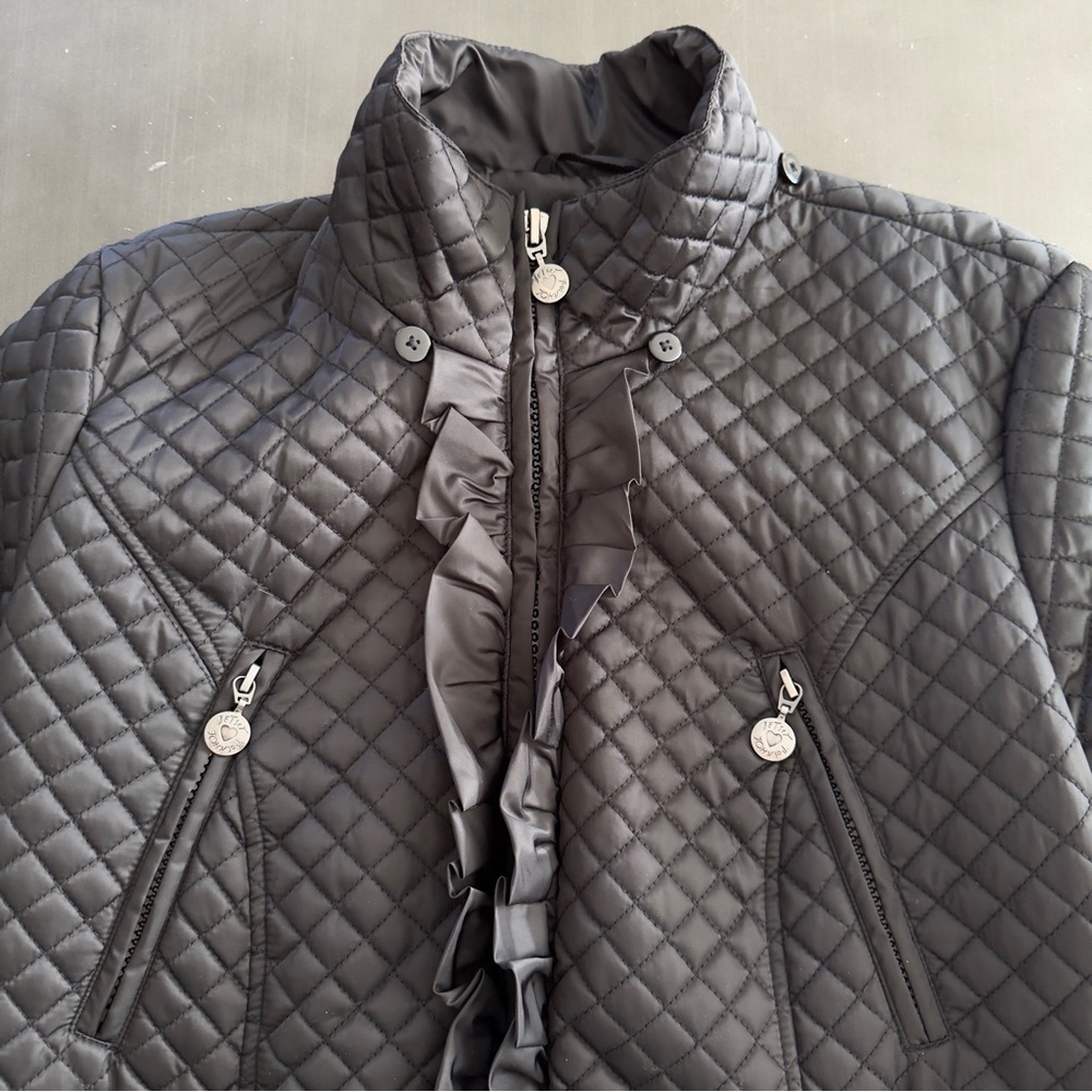 Betsey Johnson Black Quilted Hooded Jacket Zip Ruffle Front Knit Zip Pockets - Picture 6 of 13